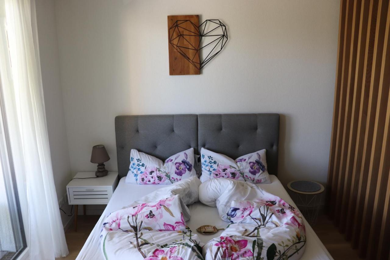 Luxus Apartment In Burghausen Exteriör bild